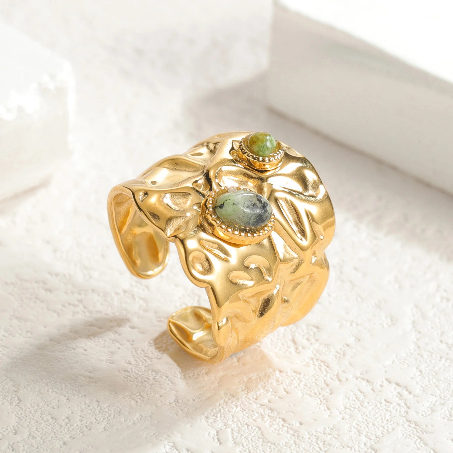 Seakissky High-quality Stainless Steel Gold Color Waterproof Natural Stone Jewelry Gift French Vintage Heavy Open Ring For Women