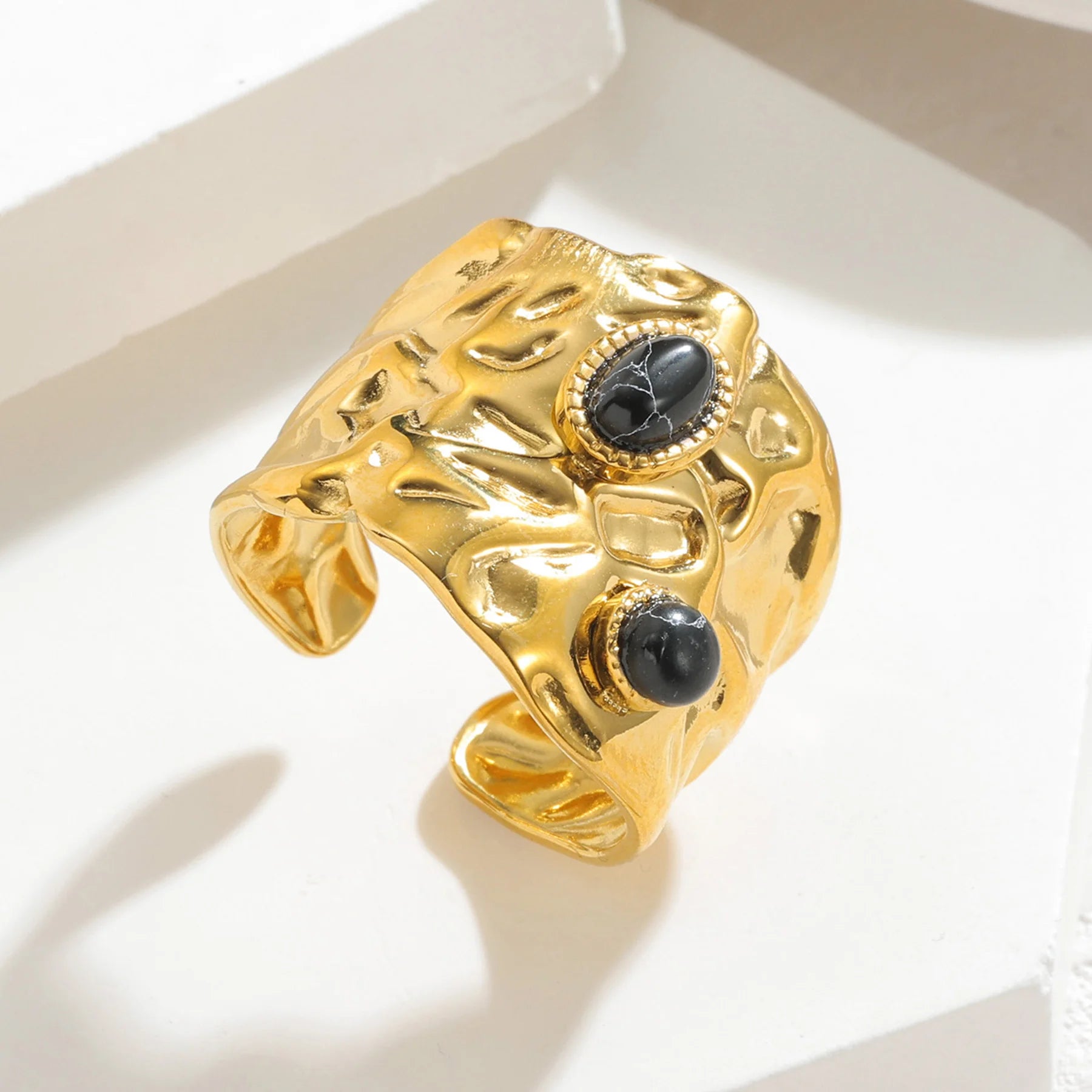 Seakissky High-quality Stainless Steel Gold Color Waterproof Natural Stone Jewelry Gift French Vintage Heavy Open Ring For Women